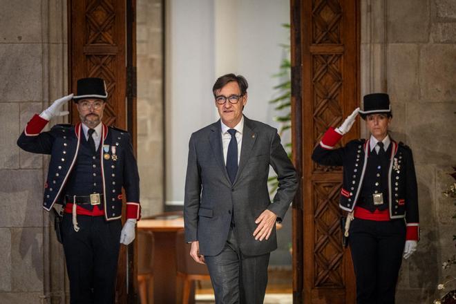 Així funciona el Govern amb Illa a l’hospital: el president ‘connectat’, Dalmau al capdavant i els consellers quadrant agendes