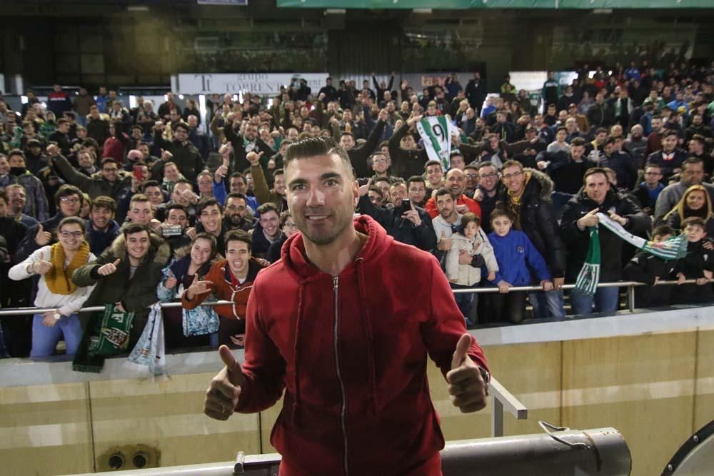 Presentación de Reyes como nuevo jugador del Córdoba.