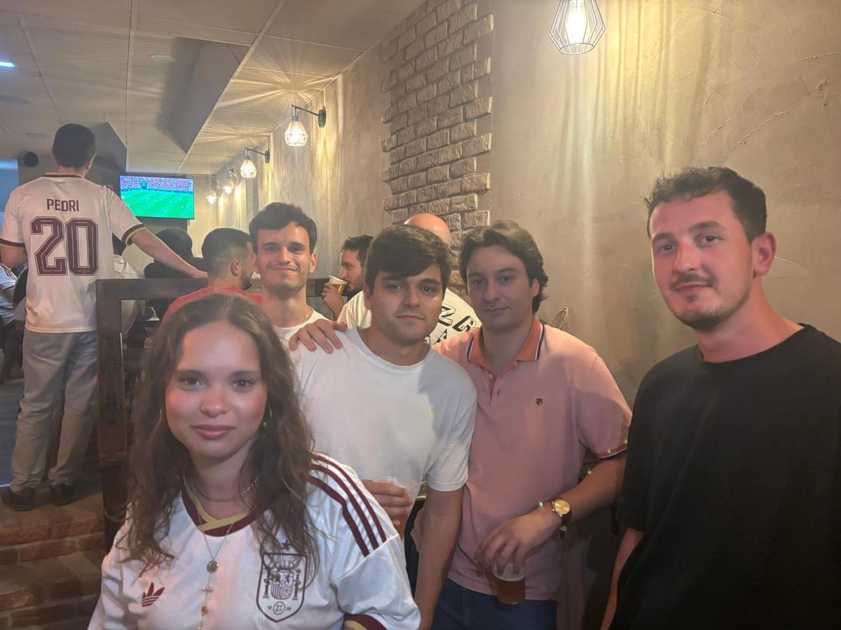 Laína de Medina, Iñigo Álvarez, Jesús Pérez, Hugo García y Joaquín Márquez