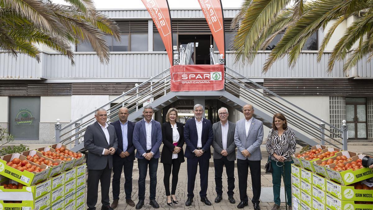 Firma Convenio del Tomate