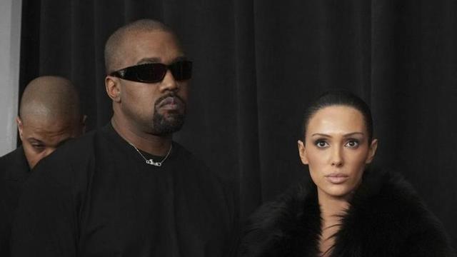 Kanye West y Bianca Censori.