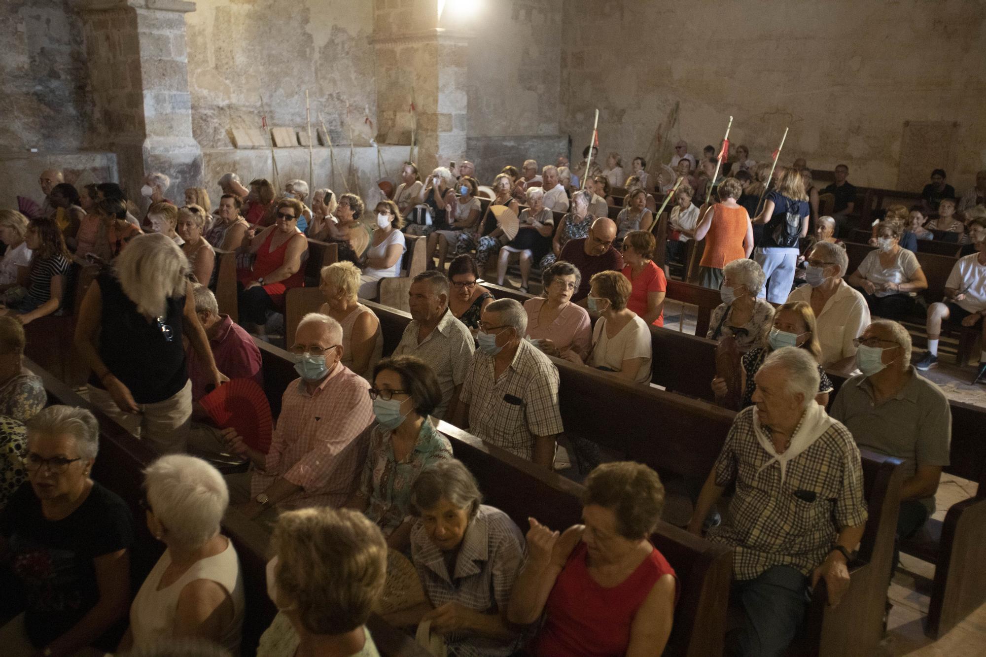 La ermita Sant Feliu de Xàtiva se llena tras dos años sin celebrar su patrón