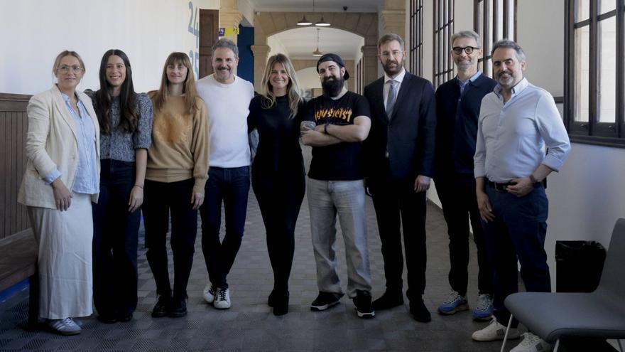 Siete profesionales de diferentes ámbitos debatieron ayer sobre el uso que hacen de la inteligencia artificial.