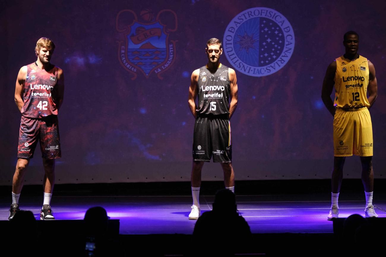 Presentación de las nuevas equipaciones del Lenovo Tenerife