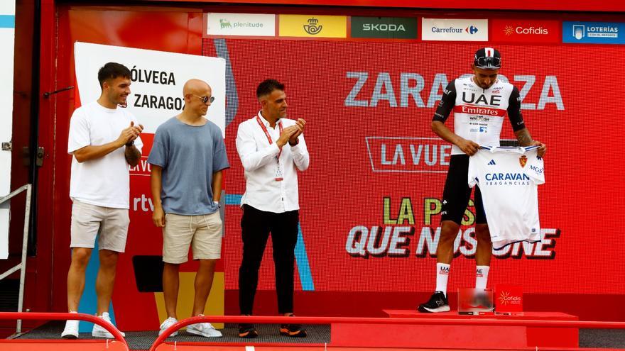 Las mejores imágenes del final de etapa de La Vuelta en Zaragoza