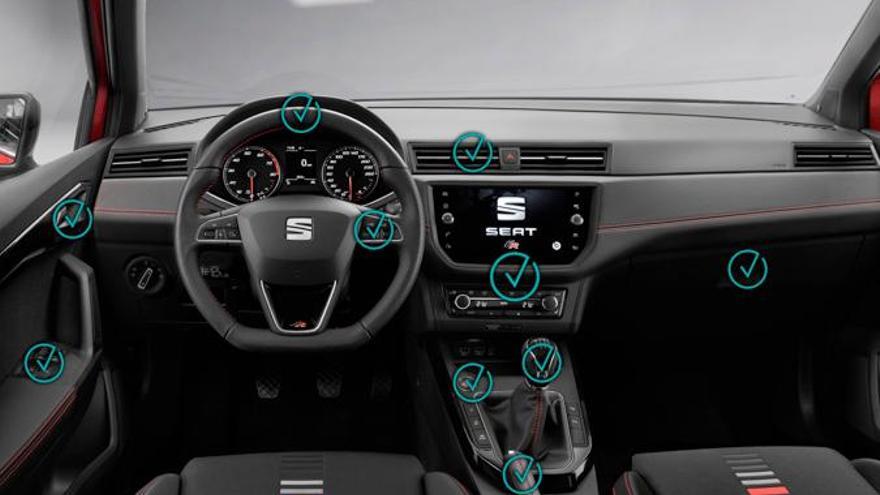 Puntos del interior del coche que SEAT recomienda limpiar y desinfectar con frecuencia