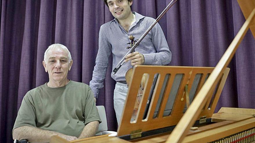 Barry Sargent y Francisco Fullana, ayer tras un ensayo.