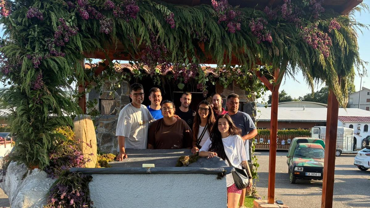 La carroza ganadora de Valdesoto, en imágenes