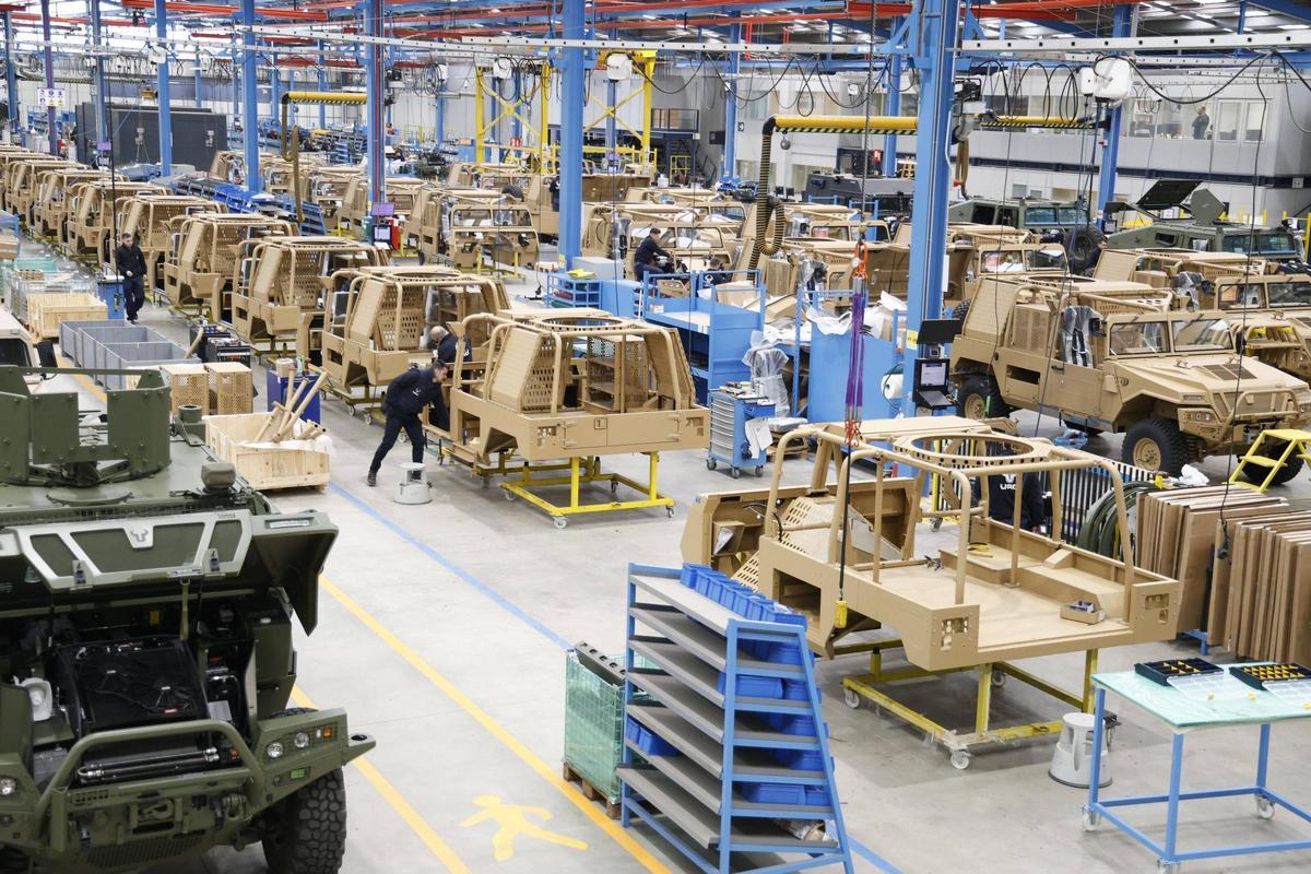 Urovesa se prepara para un auge del 50% en la demanda de sus vehículos tácticos ante el aumento del gasto en Defensa