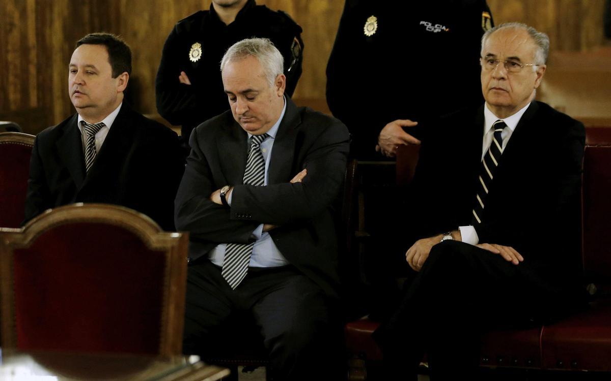 Augusto Tauroni (izquierda) y Rafael Blasco (derecha) en el primer juicio por el caso Blasco, celebrado en el TSJCV.