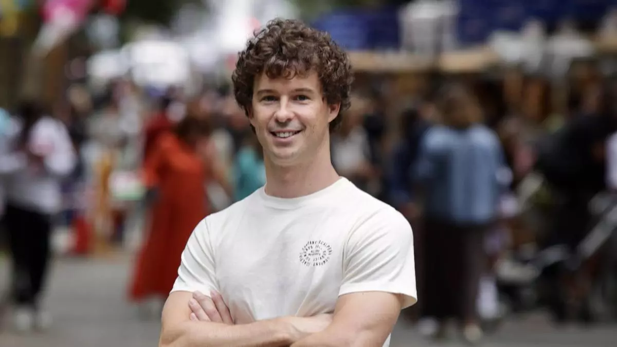 Javi Villa, piloto de automovilismo: "San Mateo es una forma de despedir el verano"