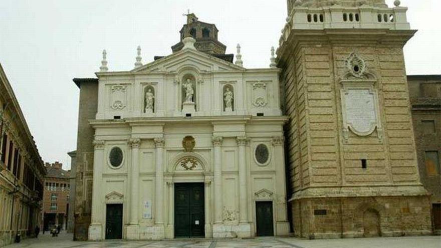 Las mujeres exigirán igualdad en la Iglesia frente a la Seo de Zaragoza