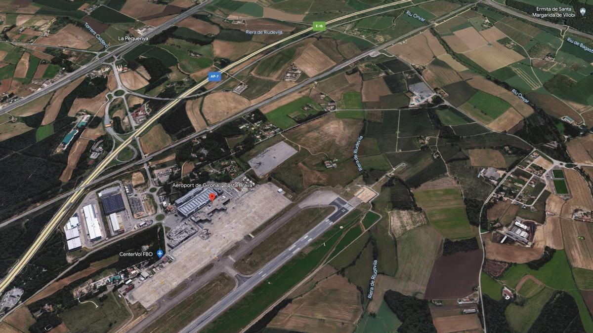 Vista aèria de l'aeroport de Girona