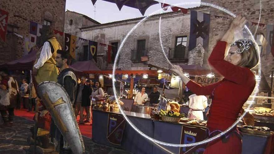 La degustación de platos judíos, árabes y cristianos será la gran novedad del mercado medieval de Cáceres