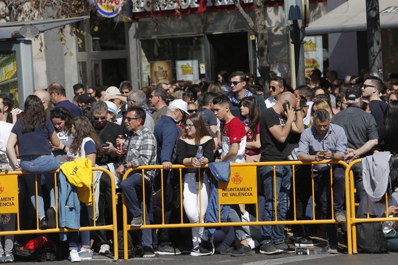 Búscate en la mascletà del 2 de marzo