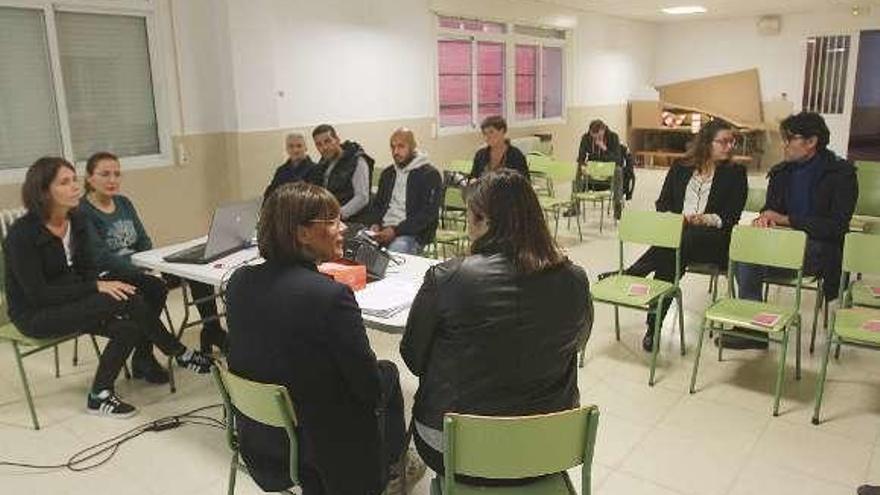 Reunión celebrada en el CEIP A Inmaculada. // Iñaki Osorio