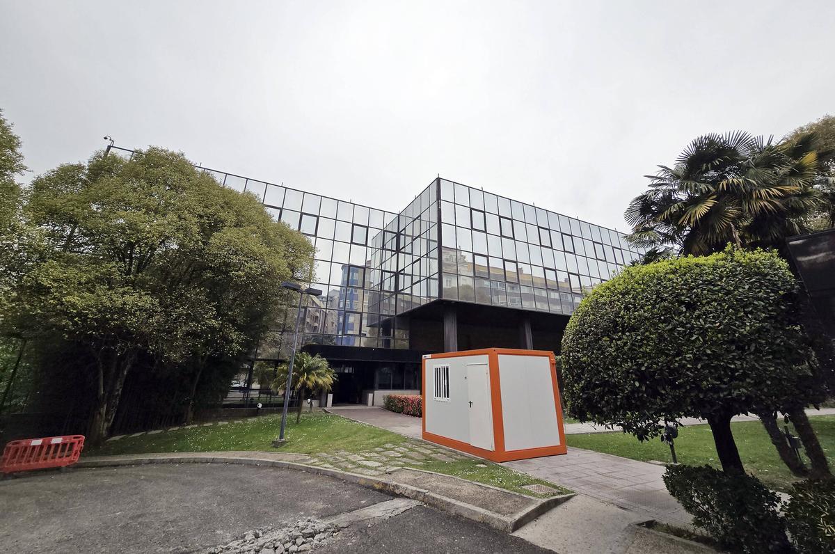 Edificio principal del futuro centro de negocios de Zona Franca.