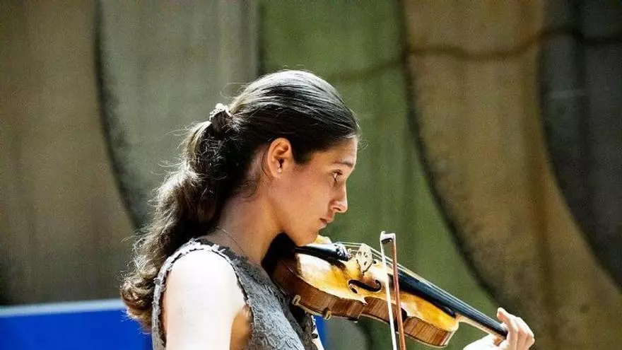 El legado familiar que suena tras el violín de Cecilia Arnau, ganadora el concurso internacional Georg Philipp Telemann