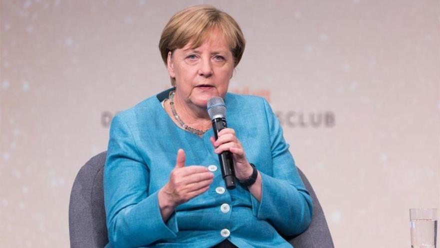 Merkel asegura que la apertura de fronteras a los refugiados no se repetirá