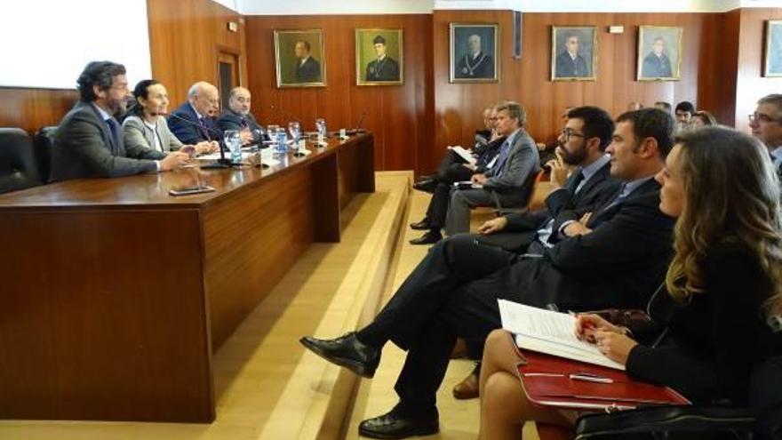 Inauguración de las jornadas ayer en el Colegio de Abogados.