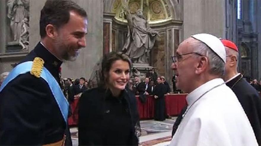 Saludo del Papa a la delegación española