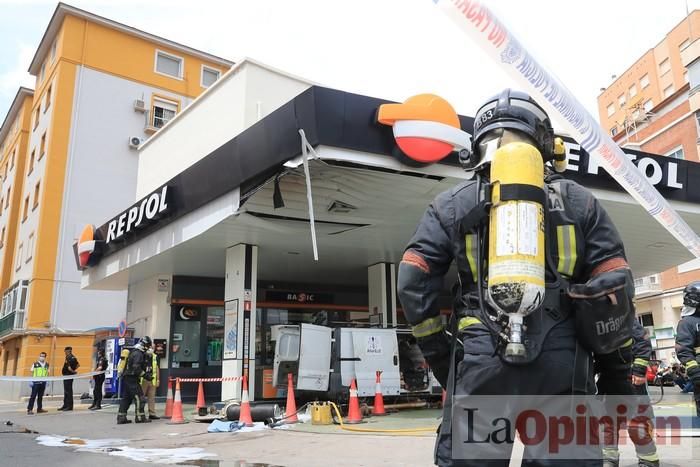 Explosión en una gasolinera de Cartagena