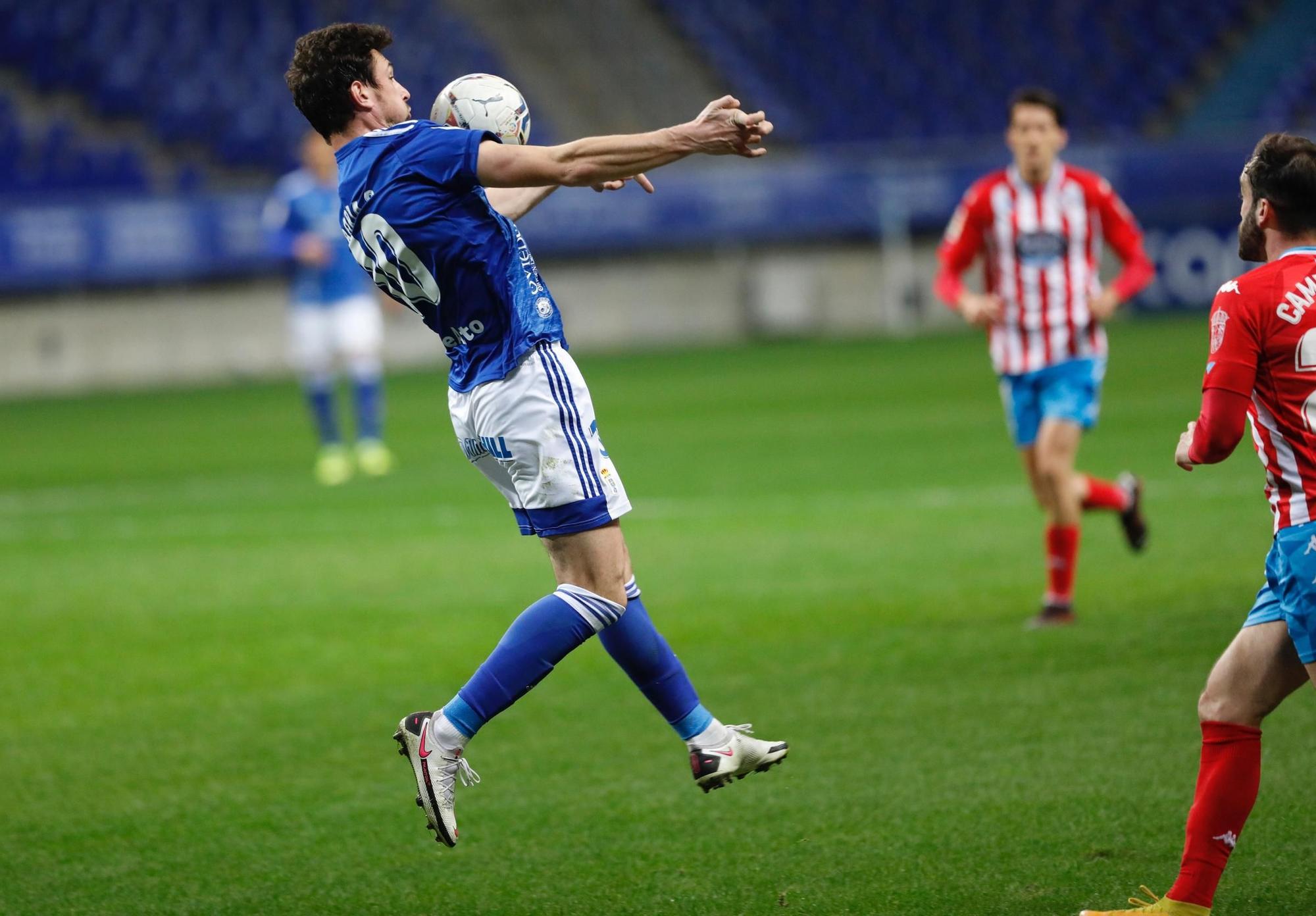 El partido entre el Oviedo y el Lugo, en imágenes