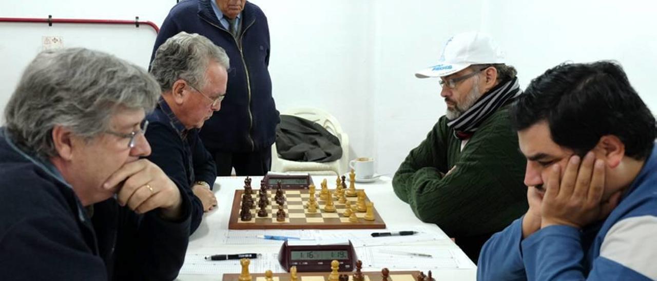 Son Dameto y Blau Escacs empataron en esta tercera jornada.