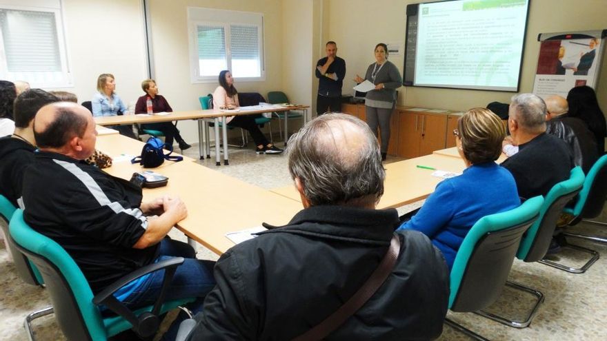 Una de estos talleres celebrados en el Hospital Costa del Sol