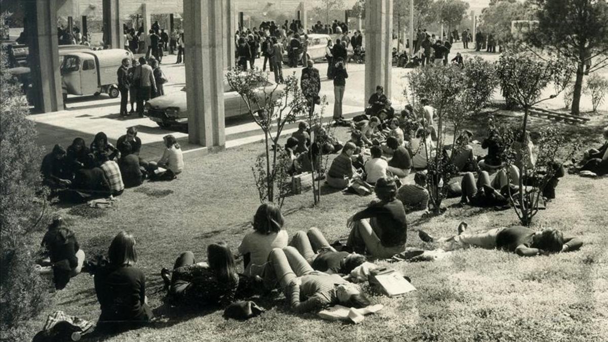 El campus de Bellaterra de la UAB, en 1976.