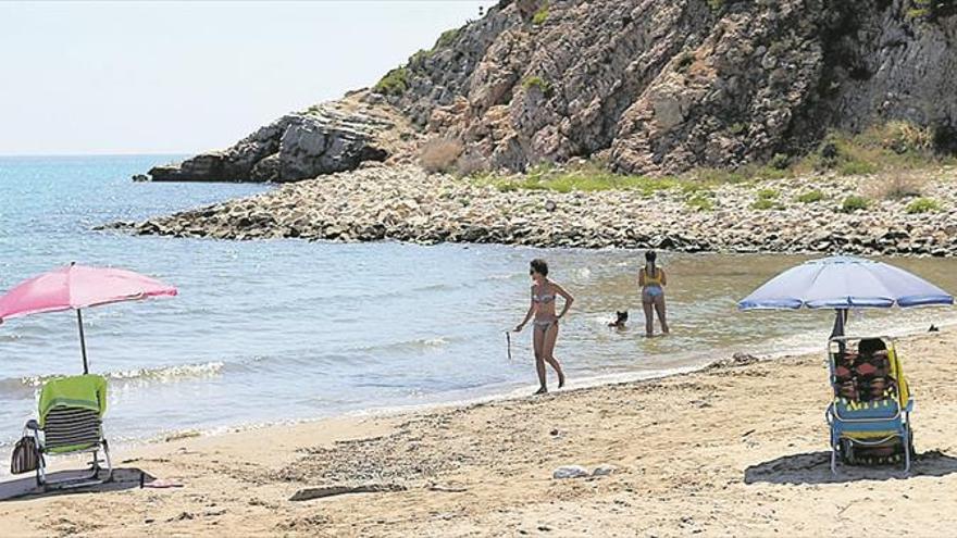 Peñíscola reabre la playa que registró analíticas adversas