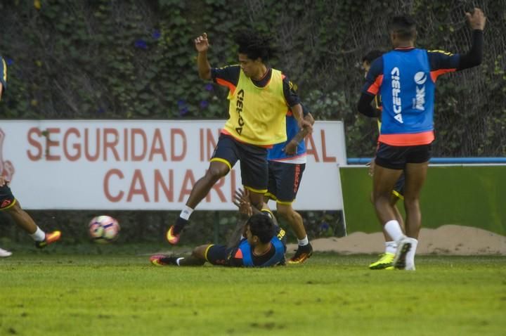 ENTRENAMIENTO DE LA UD LAS PALMAS