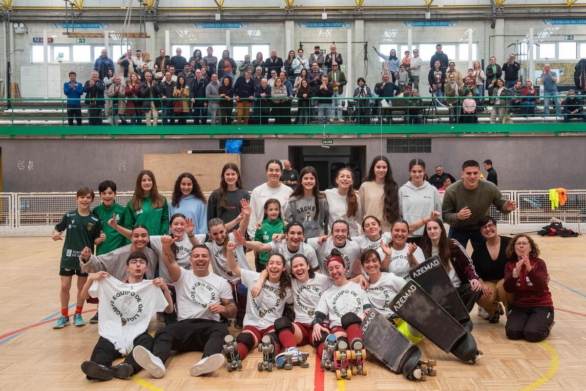 El Marineda Hockey asciende a la OK Liga con honores