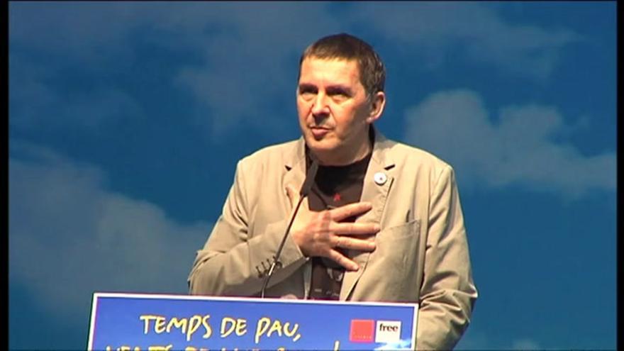 Arnaldo Otegi: "Comparto el dolor de las víctimas, aquello jamás debió suceder"