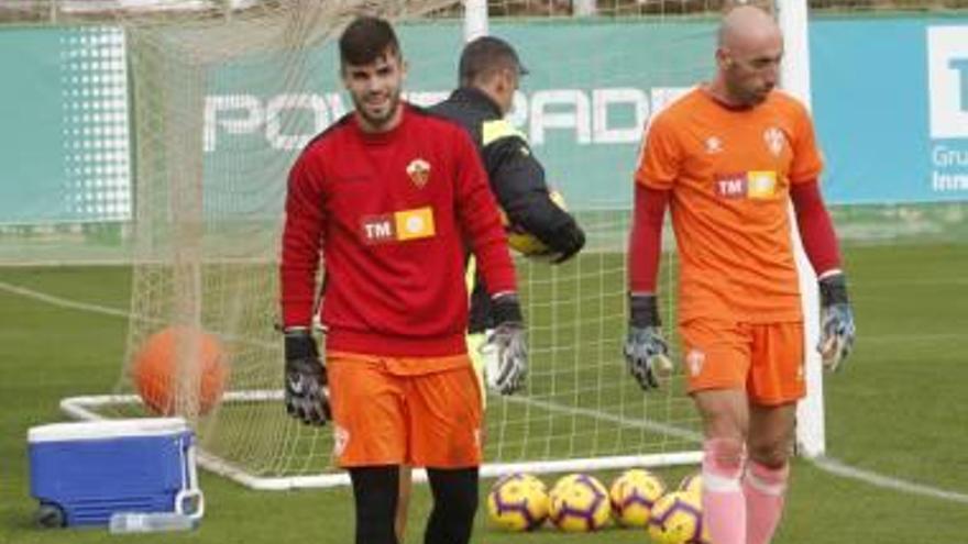 José Juan y Adrián Real, ayer, durante el entrenamiento.