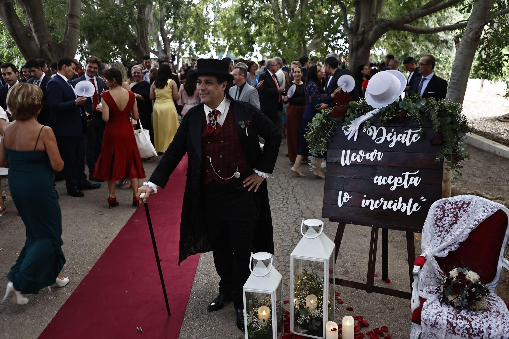 Boda de Nuria Llopis: la alfombra roja