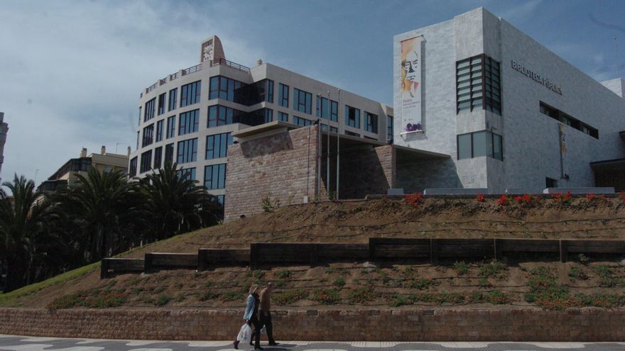 El futuro de las bibliotecas canarias: biblioguaguas y papel dinamizador