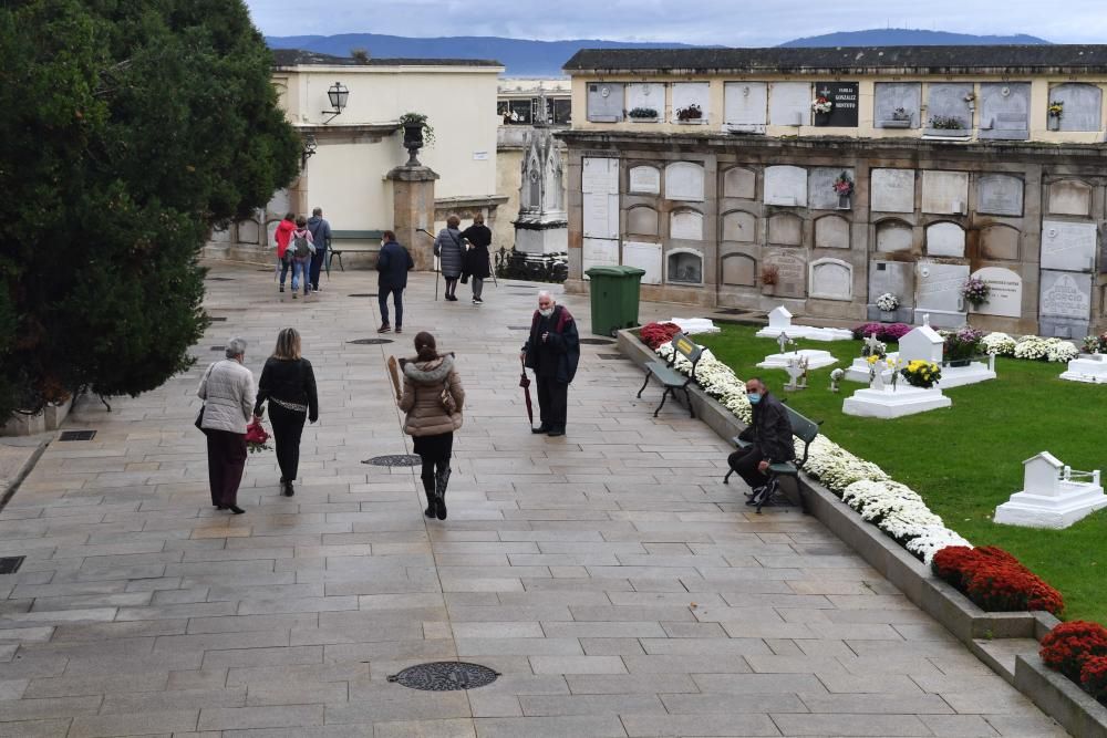 Más silencio que nunca por ''Difuntos'' en A Coruña