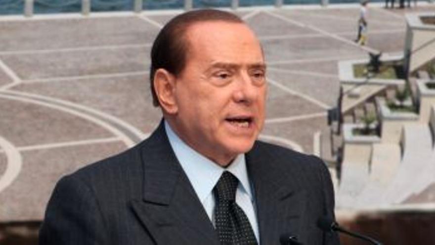 Berlusconi asegura que la reducción de inmigración ilegal debilitará a las organizaciones criminales