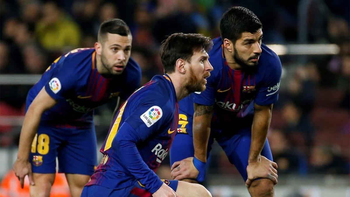 Messi marcó dos goles y Suárez, tres