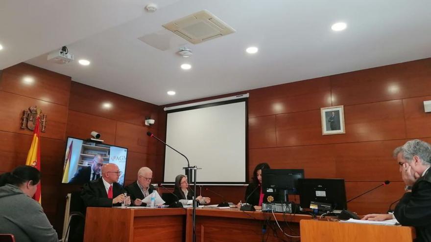 La acusada durante el juicio celebrado ayer en el Juzgado de lo Penal.