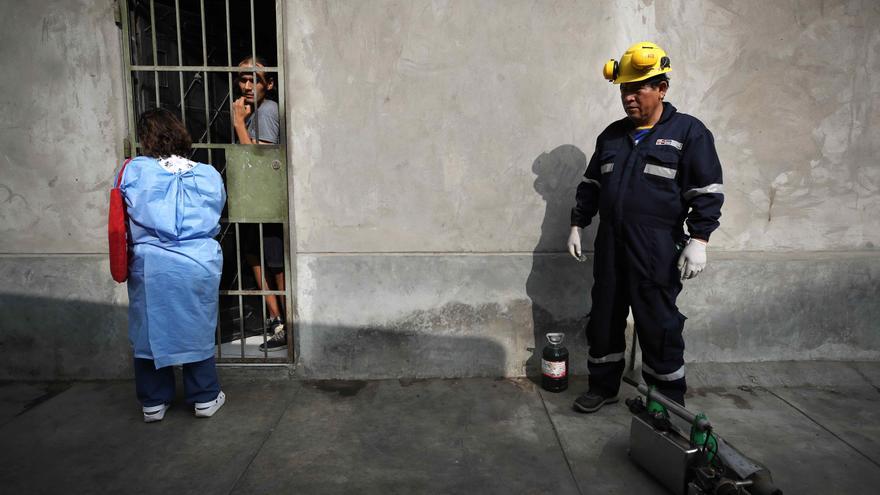 Un gran brote de dengue en Perú deja 31 menores muertos