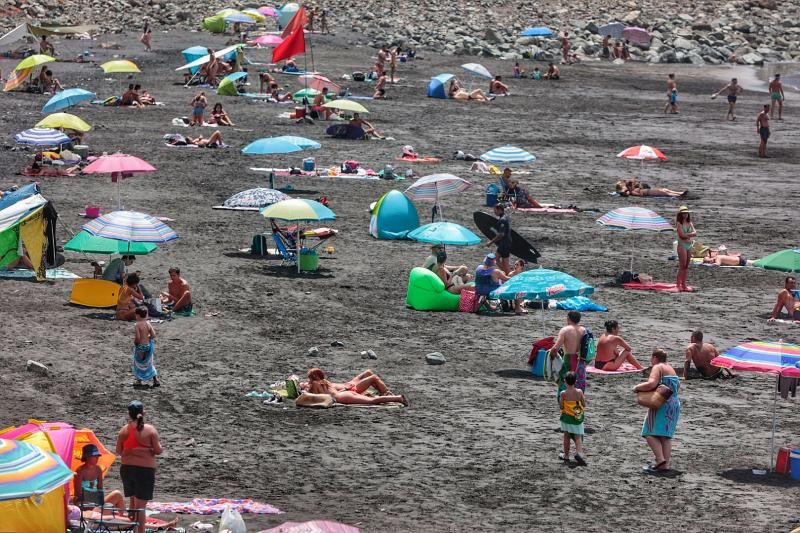 Playas en Santa Cruz de Tenerife en el día de la Virgen del Carmen