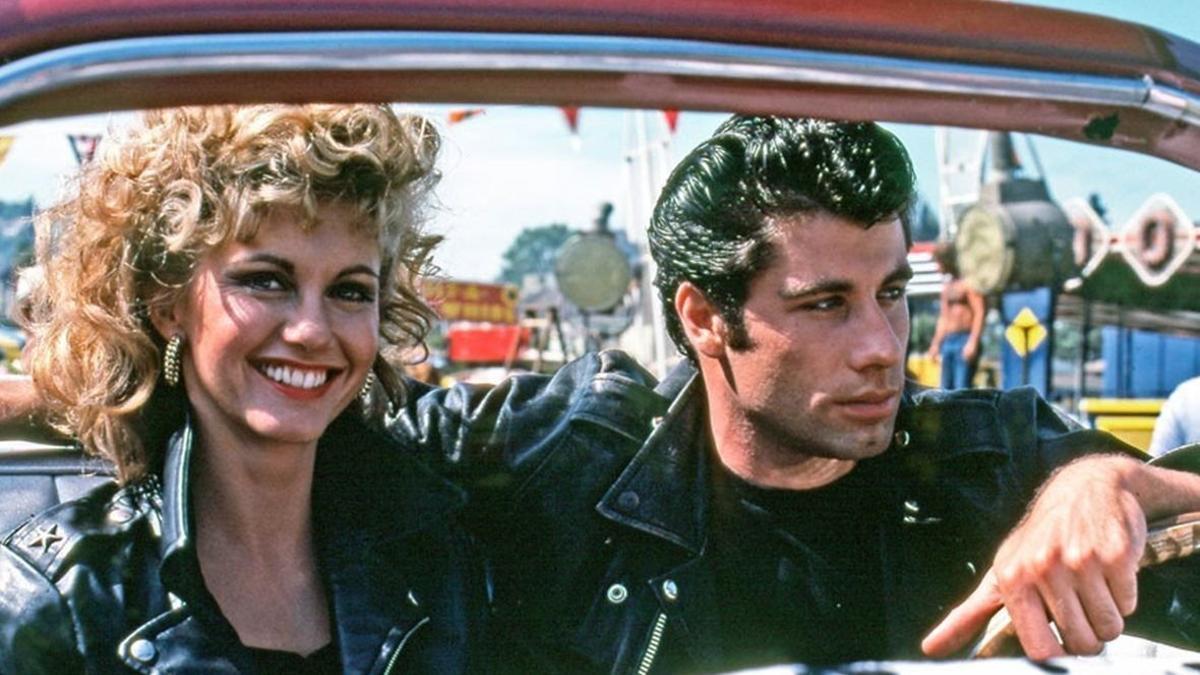 L'adeu de John Travolta a Olivia Newton-John: «Vas fer les nostres vides  molt millors» - Regió7