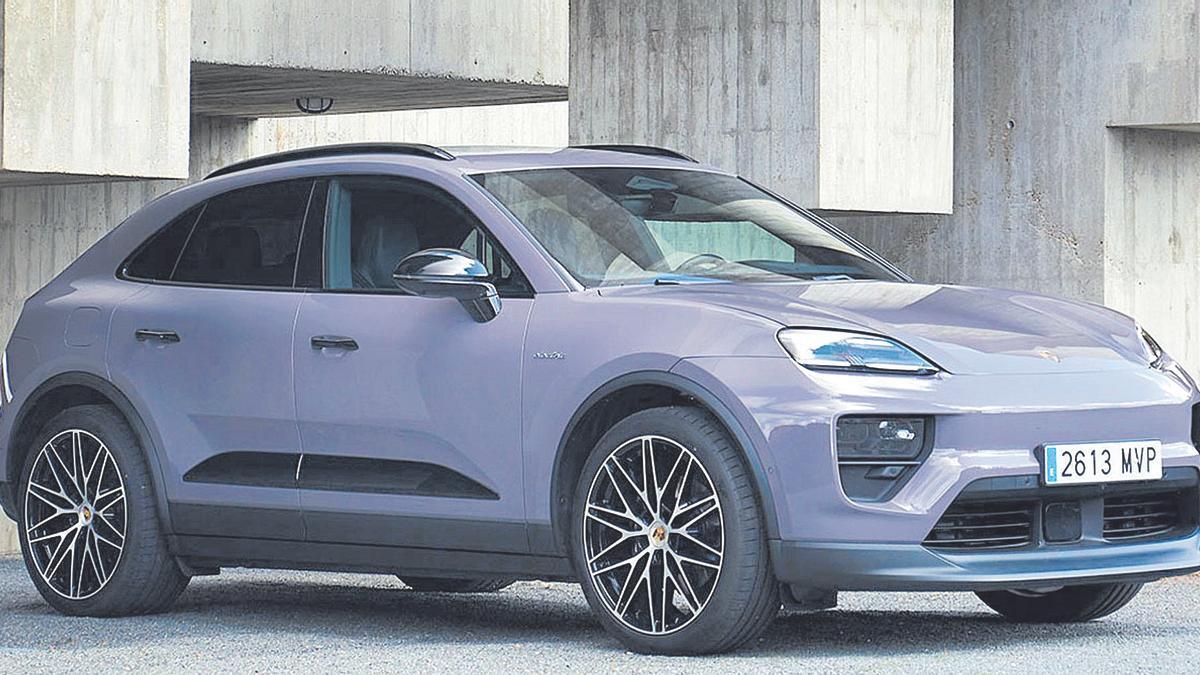 Porsche Macan 4 Electric.
