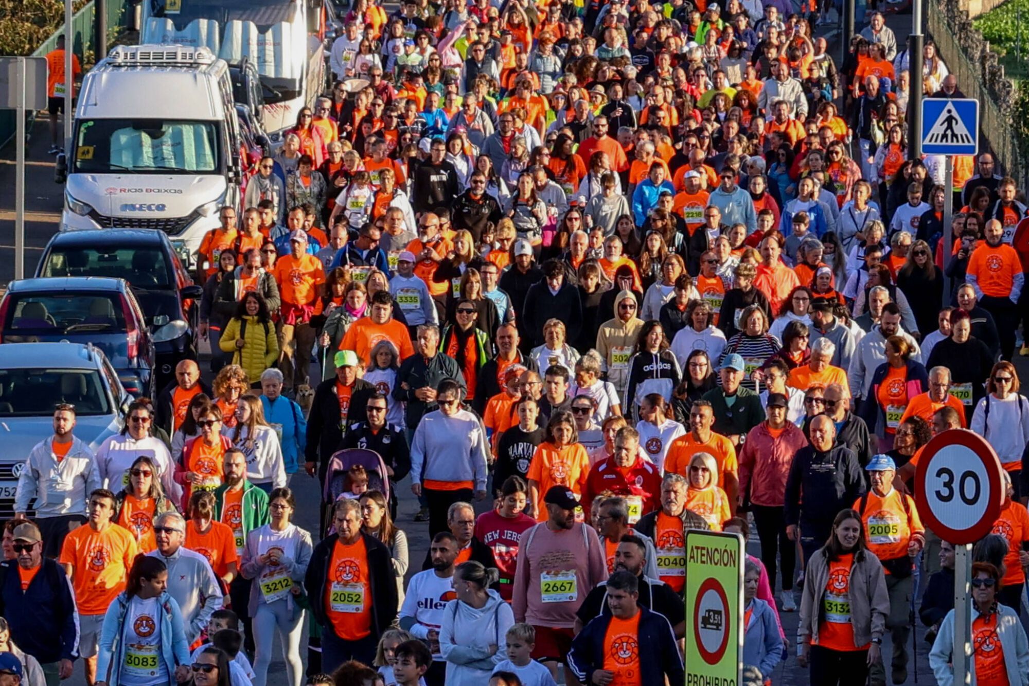 Andaina y carrera solidaria por niños como Leo Diz