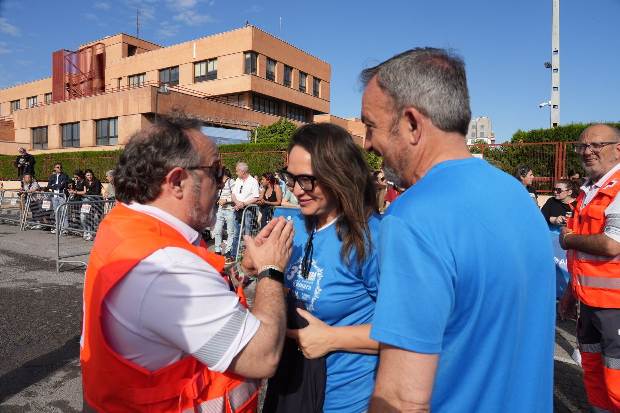 Búscate en las fotos de la Carrera de las Empresas en Castellón
