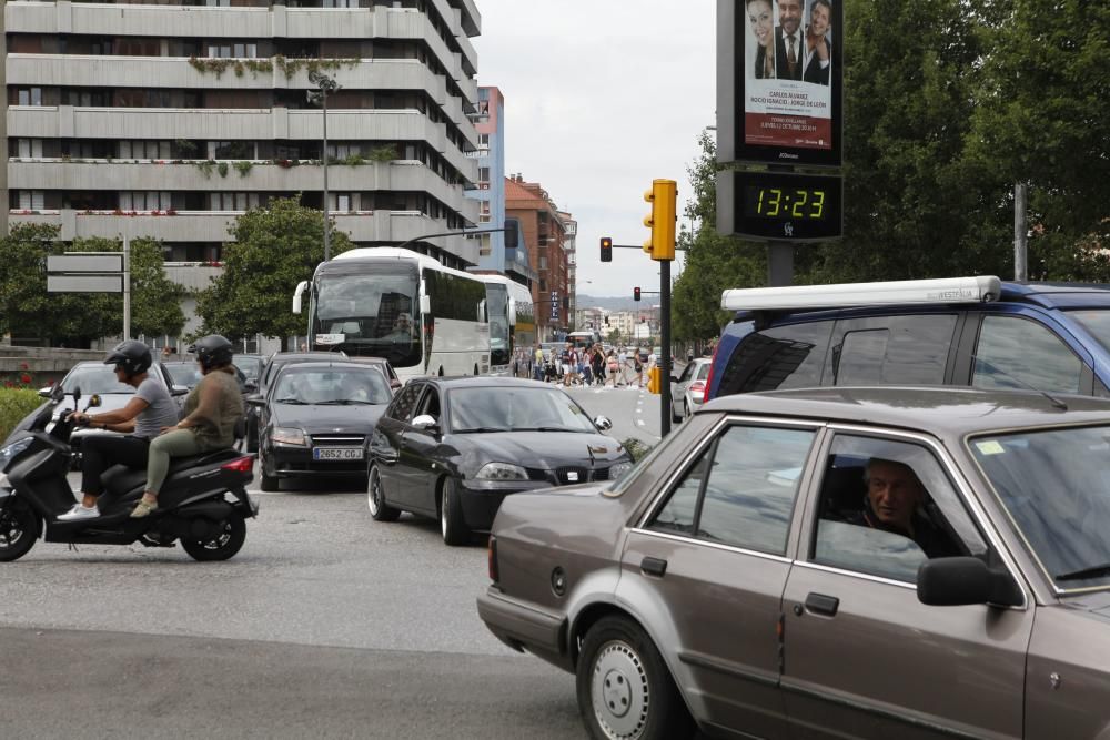 Caos por el "Día de las alas"