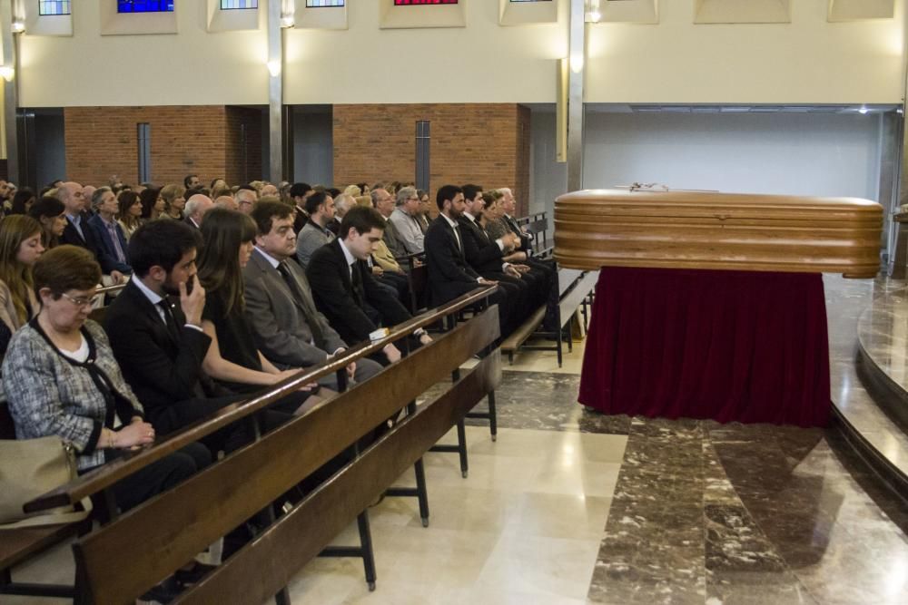 El adiós emocionado de la Universidad de Oviedo a su profesora de Derecho Eclesiástico María José Villa