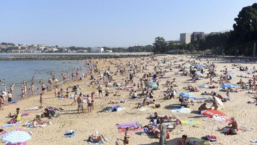 Panorámica de la playa de Oza.